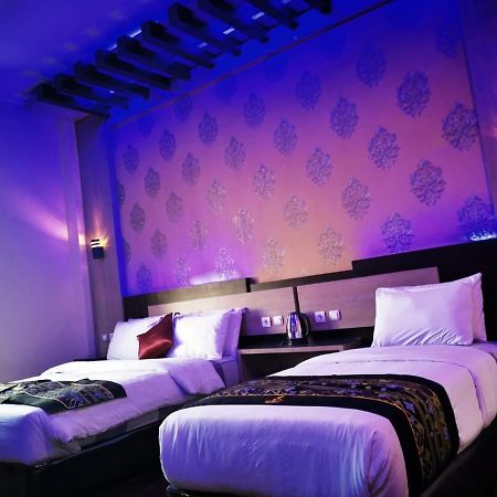 Oyo 822 Hotel Mukti Jaya Purwokerto Extérieur photo