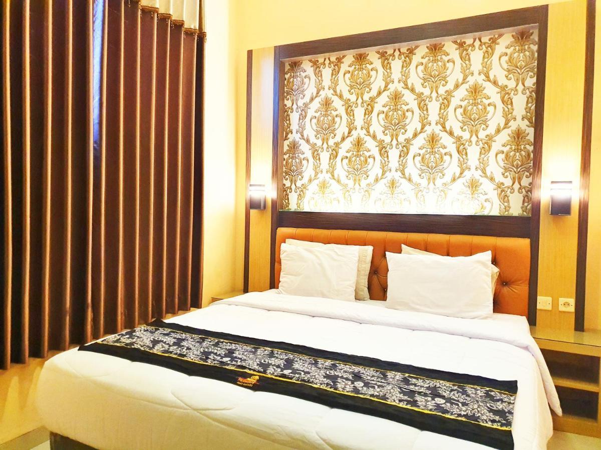 Oyo 822 Hotel Mukti Jaya Purwokerto Extérieur photo